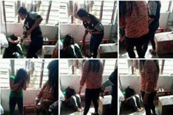 <em>云南社会姐</em>殴打初中女生:一女生衣服惨被扒光